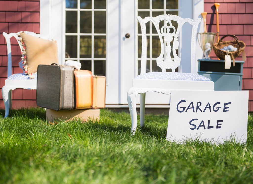 Picture of: How to Have a Successful Garage Sale and Earn All the Cash